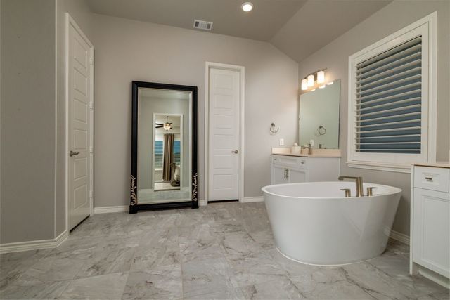 1316 Redbrick Lane, Northlake, TX 76247