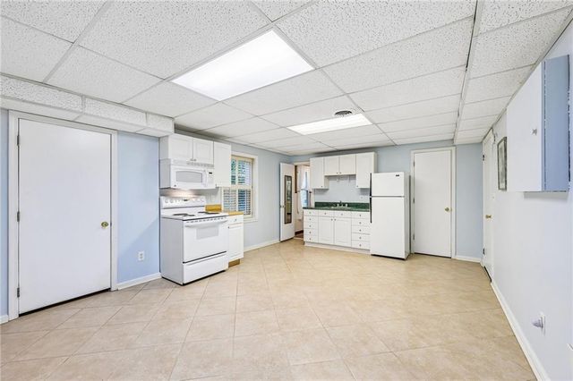 1067 Hess Drive, Avondale Estates, GA 30002