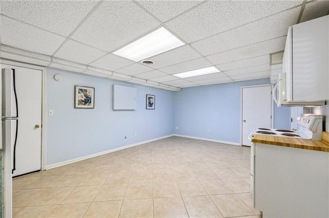 1067 Hess Drive, Avondale Estates, GA 30002