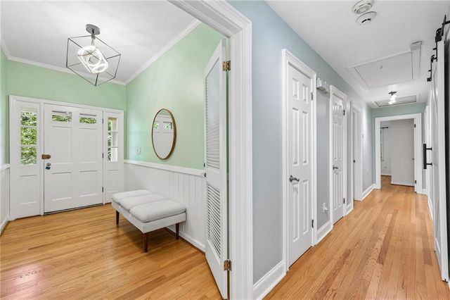 1067 Hess Drive, Avondale Estates, GA 30002