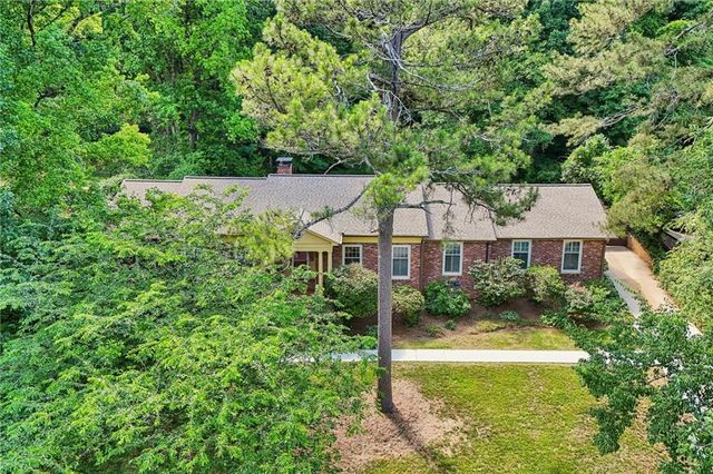 1067 Hess Drive, Avondale Estates, GA 30002