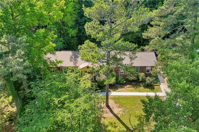 1067 Hess Drive, Avondale Estates, GA 30002