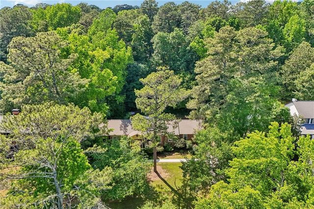 1067 Hess Drive, Avondale Estates, GA 30002