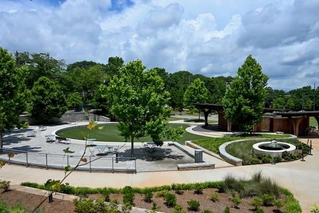 1067 Hess Drive, Avondale Estates, GA 30002