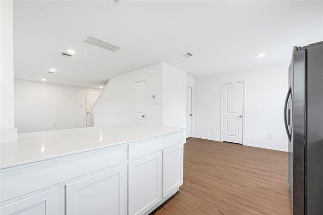 4118 Saw Mill Peak Lane, Baytown, TX 77521