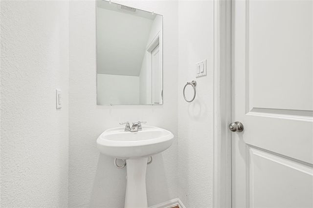 4118 Saw Mill Peak Lane, Baytown, TX 77521