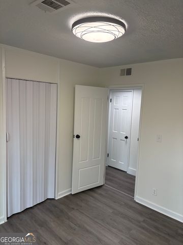 372 Oakland Drive, Gainesville, GA 30501