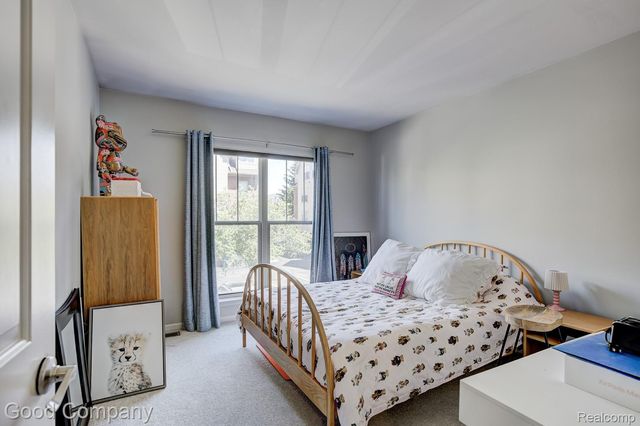 132 Tiffany Lane, Royal Oak, MI 48067