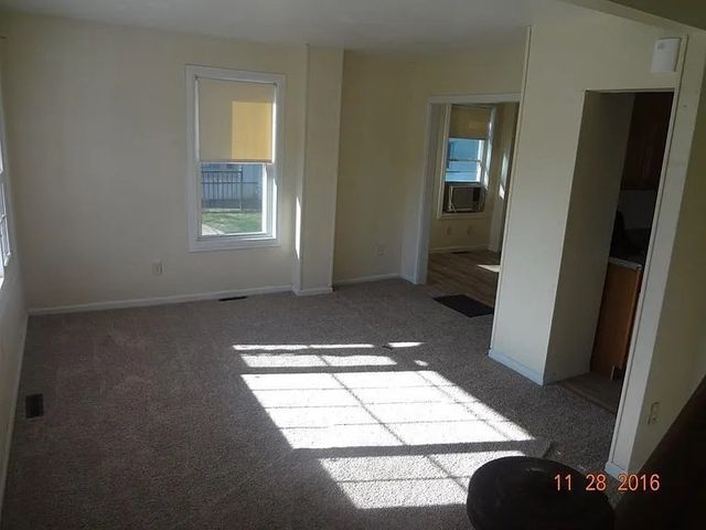 64 Berkshire Ave, Springfield, MA 01109