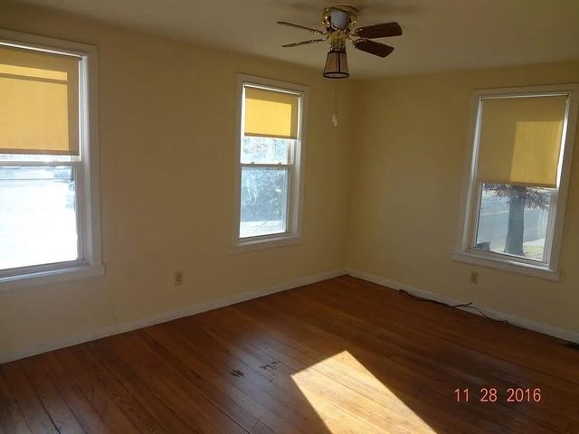 64 Berkshire Ave, Springfield, MA 01109