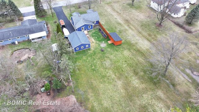4560 Venoy Road, Saginaw, MI 48604