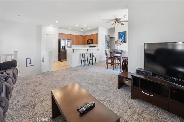 16710 Nicklaus 74, Sylmar, CA 91342