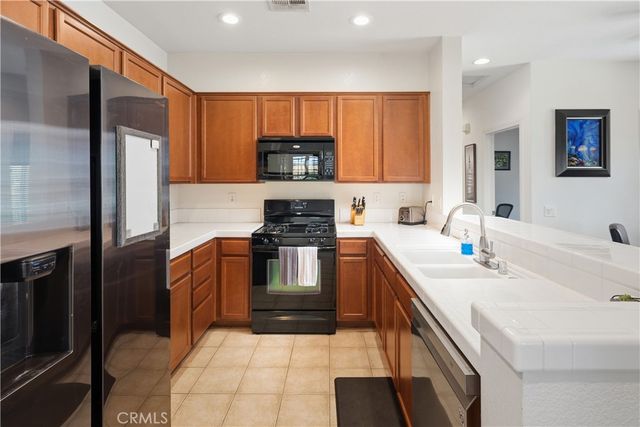 16710 Nicklaus 74, Sylmar, CA 91342
