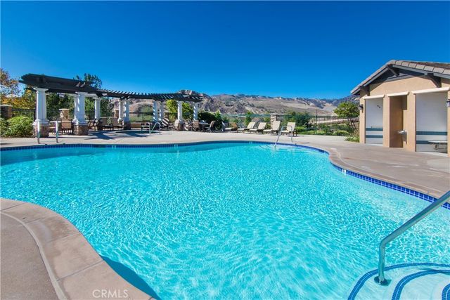 16710 Nicklaus 74, Sylmar, CA 91342