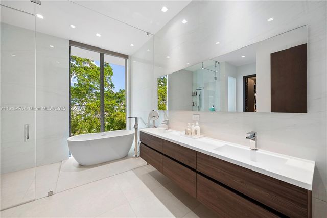 1202 NE 93rd St, Miami Shores, FL 33138