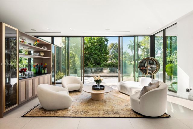 1202 NE 93rd St, Miami Shores, FL 33138