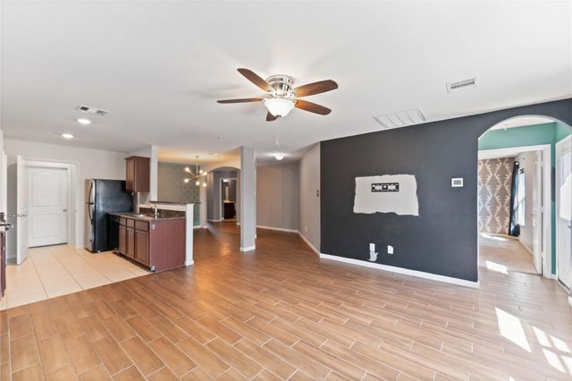 11122 Hillside Creek Drive, Humble, TX 77396