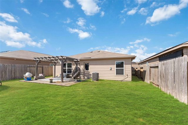 11122 Hillside Creek Drive, Humble, TX 77396
