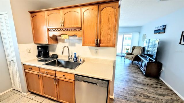 2950 CLARK ROAD 212, Sarasota, FL 34231