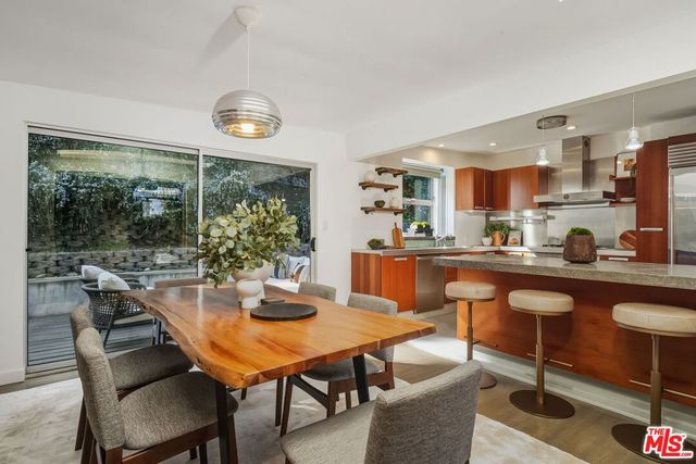 3711 Fredonia Drive, Los Angeles, CA 90068