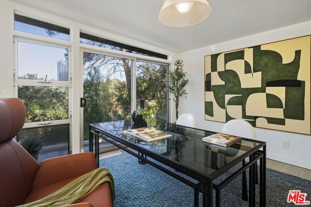 3711 Fredonia Drive, Los Angeles, CA 90068