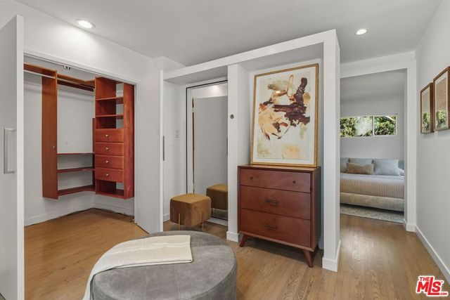 3711 Fredonia Drive, Los Angeles, CA 90068