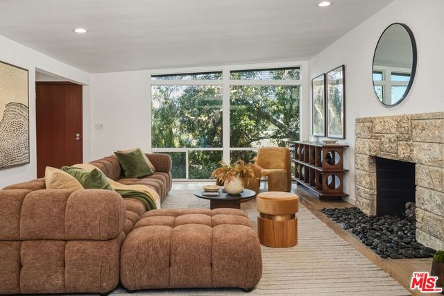 3711 Fredonia Drive, Los Angeles, CA 90068