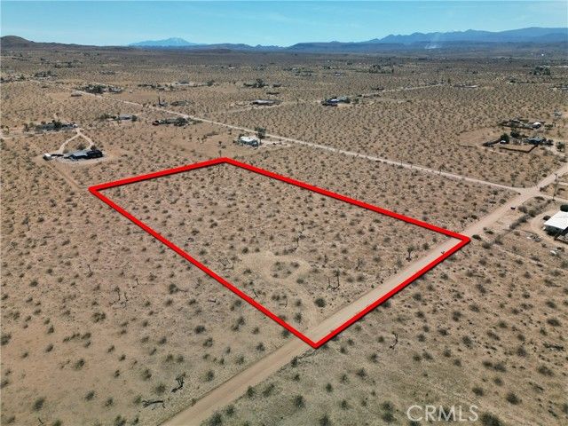 59775 Bearing Tree Road, Landers, CA 92285