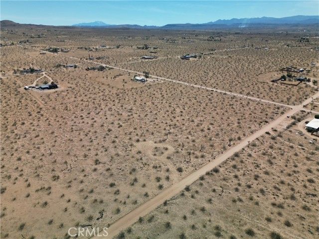 59775 Bearing Tree Road, Landers, CA 92285