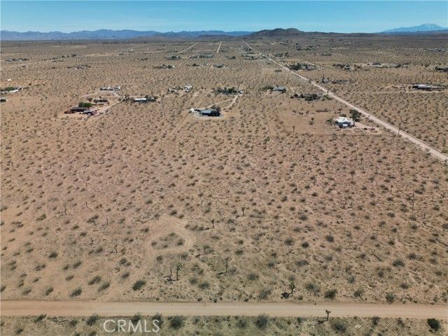 59775 Bearing Tree Road, Landers, CA 92285