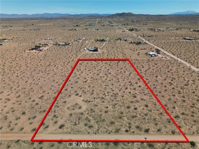 59775 Bearing Tree Road, Landers, CA 92285