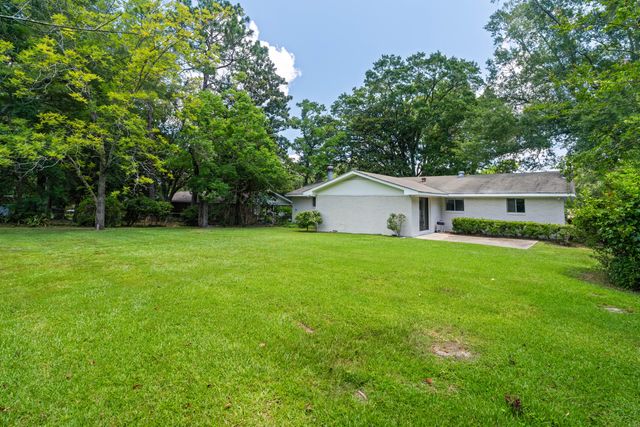 1109 Velma St., Hattiesburg, MS 39402