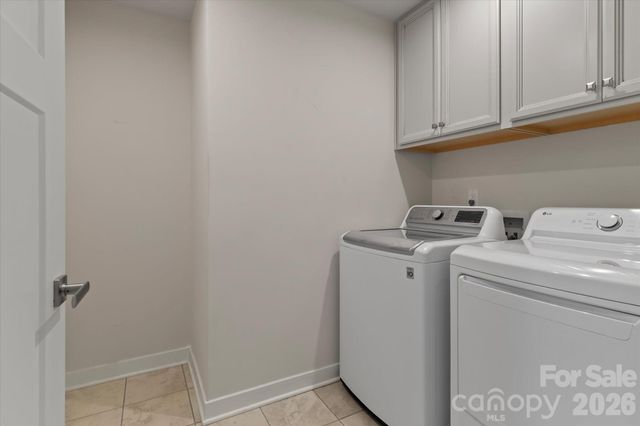 10250 Paper Birch Drive, Charlotte, NC 28215