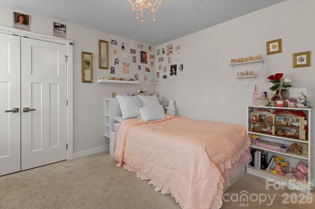 10250 Paper Birch Drive, Charlotte, NC 28215