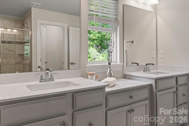 10250 Paper Birch Drive, Charlotte, NC 28215