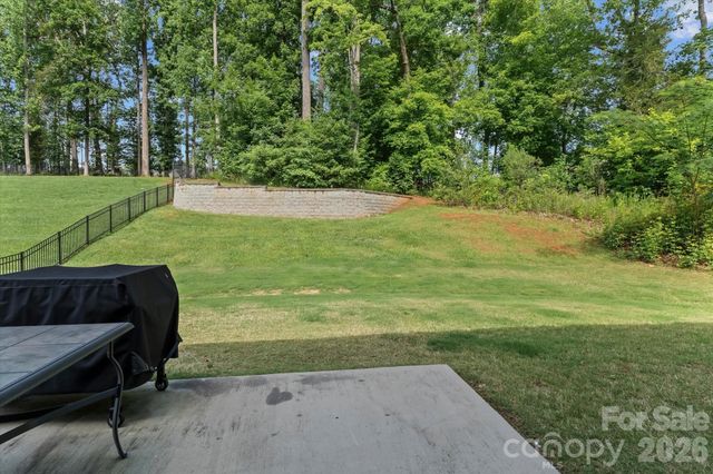 10250 Paper Birch Drive, Charlotte, NC 28215