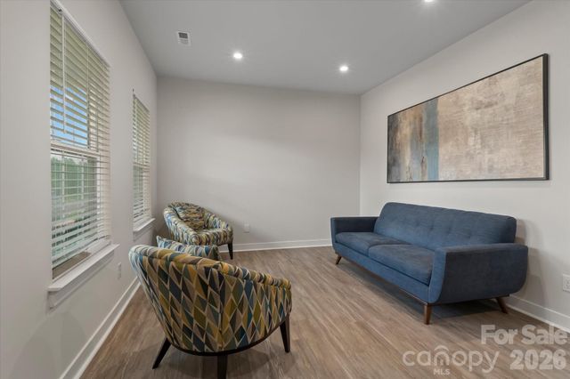 10250 Paper Birch Drive, Charlotte, NC 28215