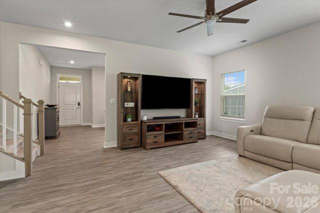 10250 Paper Birch Drive, Charlotte, NC 28215