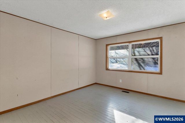 538 Mountain Av SE, Idanha, OR 97350