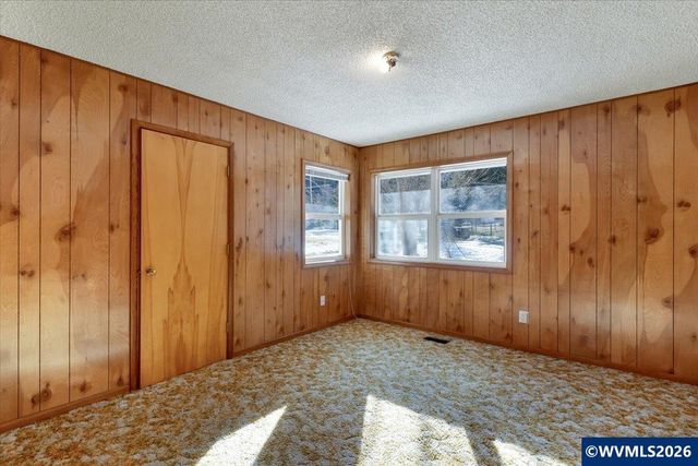 538 Mountain Av SE, Idanha, OR 97350