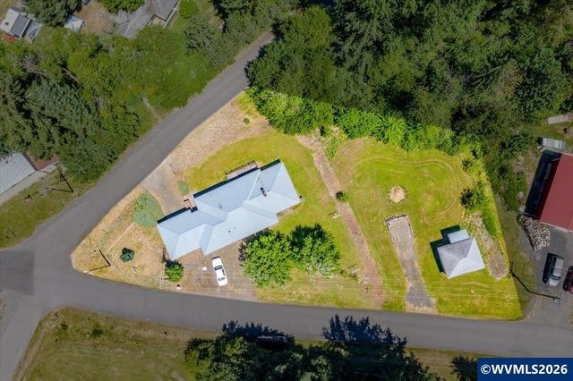 538 Mountain Av SE, Idanha, OR 97350