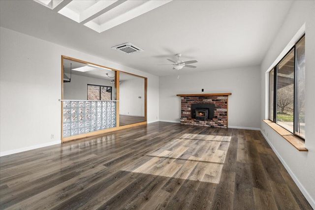 872 Scott Drive, Grants Pass, OR 97527