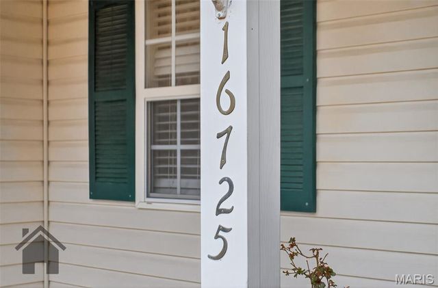 16725 Hardwood Lane, St Robert, MO 65584