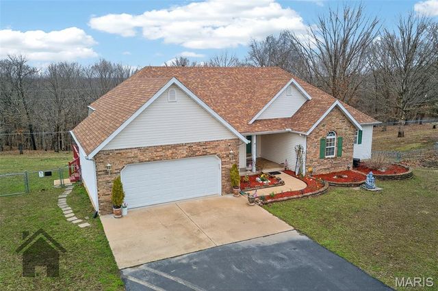 16725 Hardwood Lane, St Robert, MO 65584