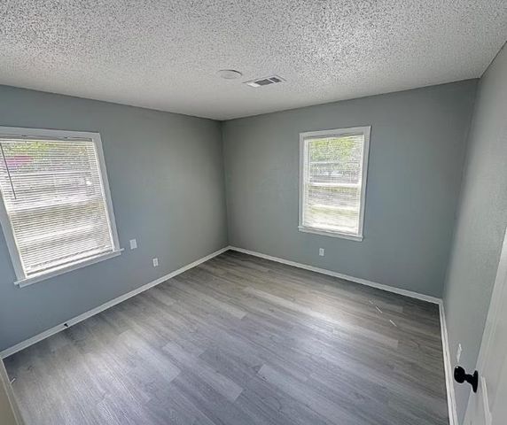 4995 STACEY RD, Memphis, TN 38109