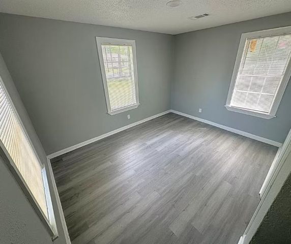 4995 STACEY RD, Memphis, TN 38109