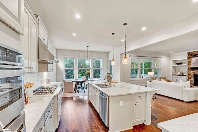 779 Enoree River Place, Greer, SC 29651