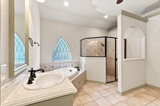 100 Woodland Drive, Krugerville, TX 76227