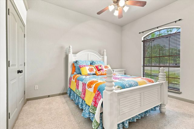 100 Woodland Drive, Krugerville, TX 76227