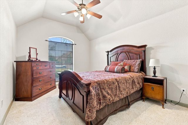 100 Woodland Drive, Krugerville, TX 76227